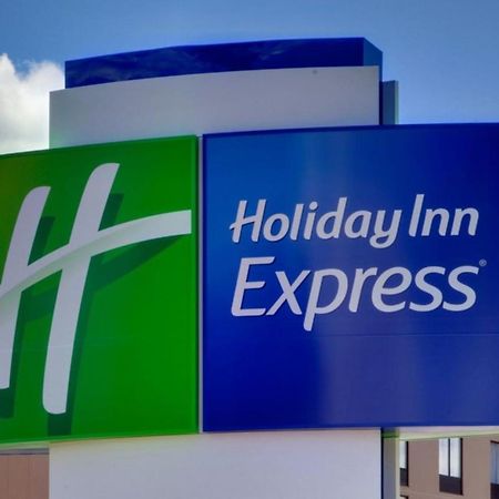 Holiday Inn Express & Suites Chicago - Matteson By Ihg Exterior foto