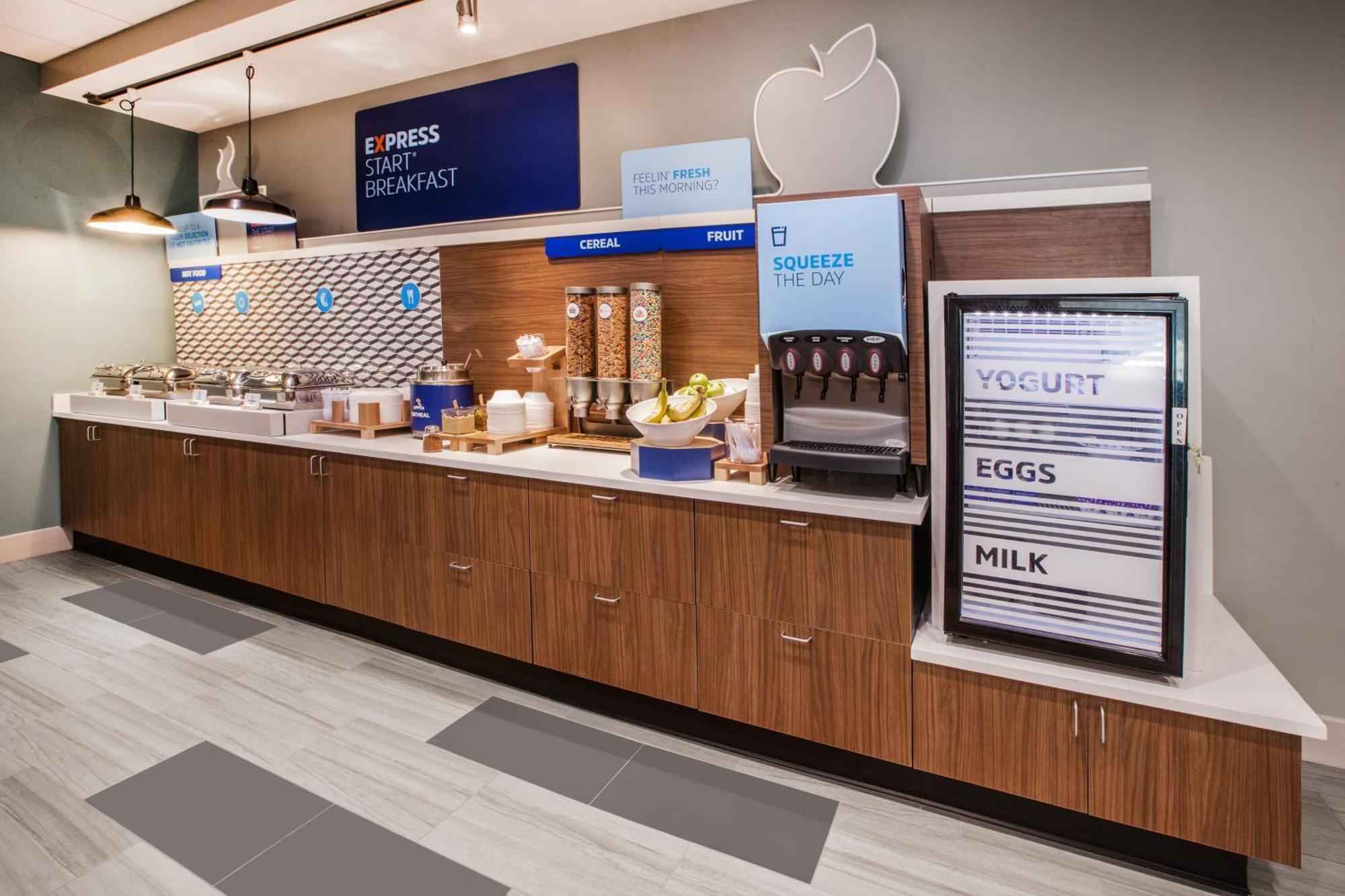 Holiday Inn Express & Suites Chicago - Matteson By Ihg Exterior foto