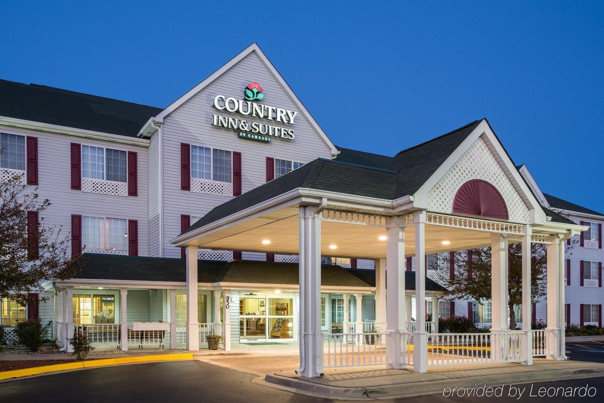 Holiday Inn Express & Suites Chicago - Matteson By Ihg Exterior foto